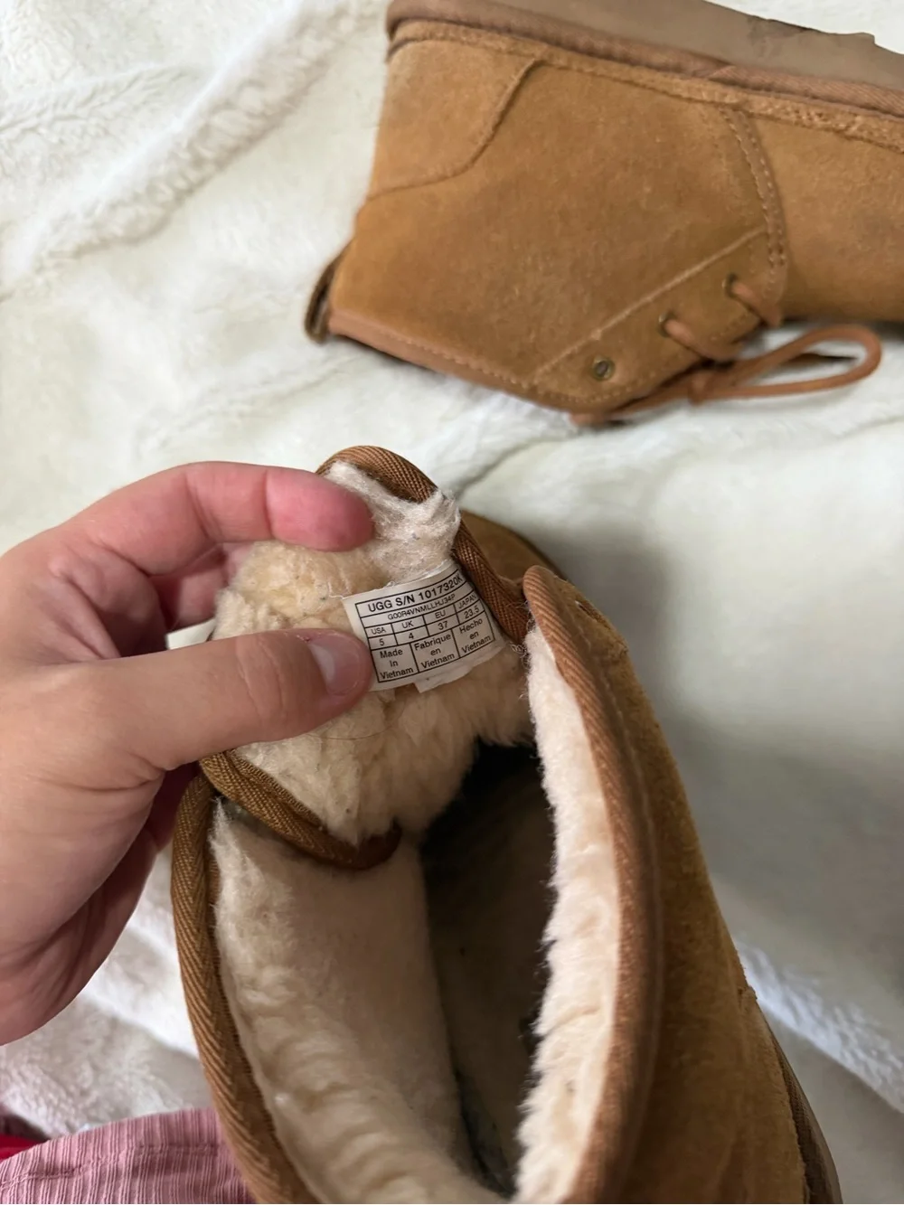 UGG Men's Chestnut Suede Chukka Boot